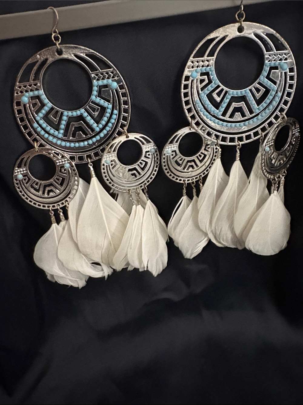 Fashion Jewelry Silver-Tone Hoop Earrings with Turquoise and White Feathers